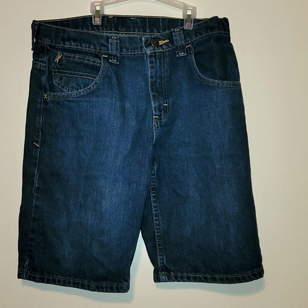Big boy shorts